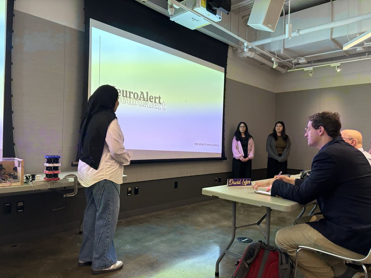 jkmontclare's tweet image. First up at the @nyutandon 2025 Capstone Competition is #TeamNeuroAlert aiming to address anxiety! #student #capstone
