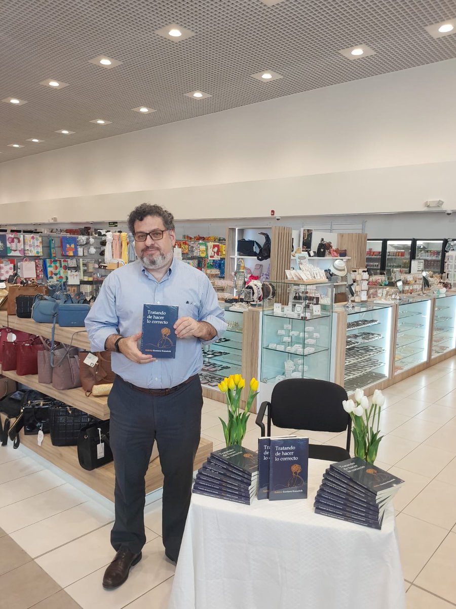 Gustavo Kraselnik tweet media