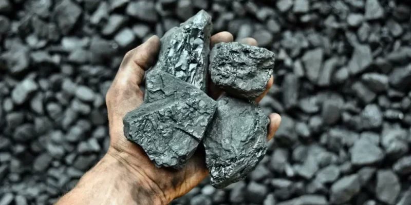 batten_von's tweet photo. The proposed U.S.-DRC mineral partnership is very simple.

It will be led by the United States private sector, not the government, but will have the support and backing of the United States government. It will be transparent, free of corruption, and must benefit the United States and "all" the people of the #DRC.

Lasting peace in the DRC and adherence to US and international anti-bribery and corruption laws are essential to any meaningful progression of the proposed partnership. We will vet and provide to @realDonaldTrump administration and Congress the names of any individuals or entities we believe are seeking to exploit the United States for financial gain. It is time to get serious

@HouseForeignGOP @HouseForeign
@SenateForeign @SFRCdems