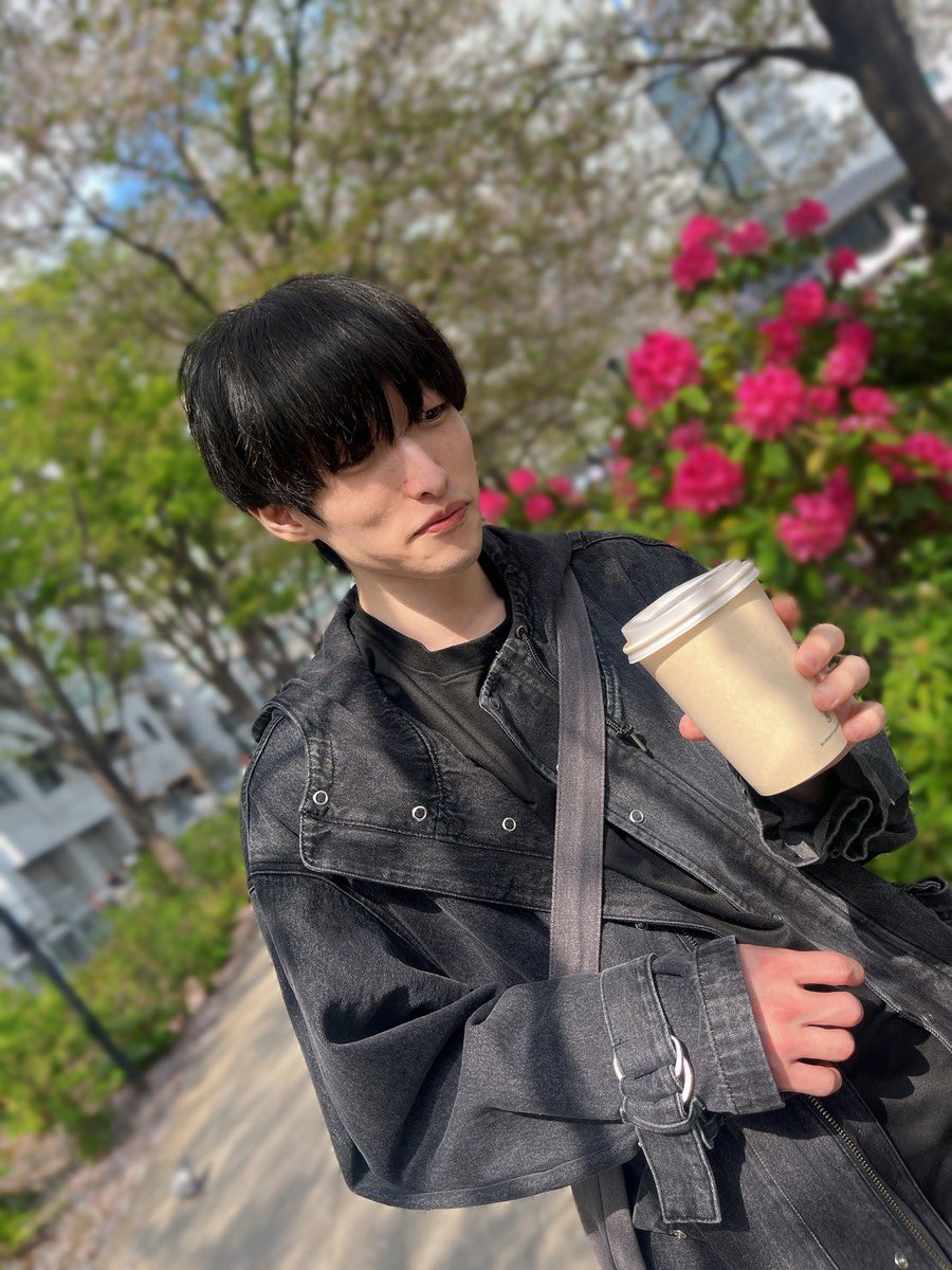 いんくさん tweet media
