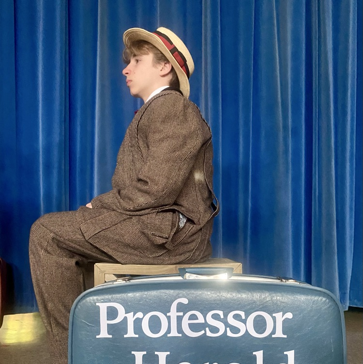 SMSSwormville's tweet image. 🎺🥁Tonight's the night! The curtains open on "The Music Man Jr." &amp;amp; our amazing cast of students at 7 pm! Thank you to our directors who have put so much time, heart &amp;amp; effort into this production, it is going to be grand!

#musicmanjr #youththeatre #openingnight #breakaleg