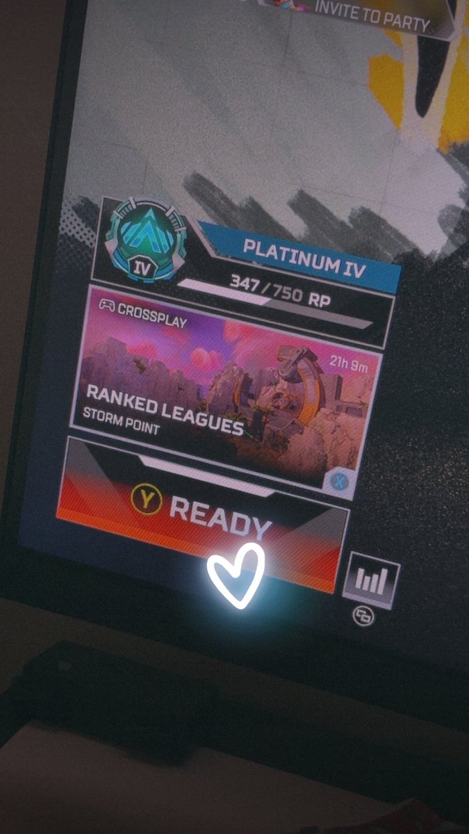 IsssaLEE_'s tweet image. Shoutout to horizon/alter/balistic/bloodhound 🩵✨