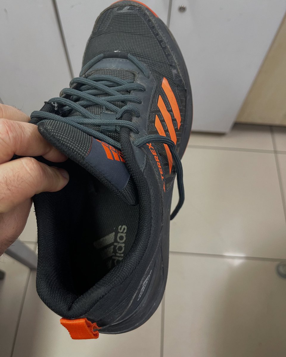 Bir ayakkabıdan başlayıp, adaleti tüm çıplaklığıyla arayacağız!