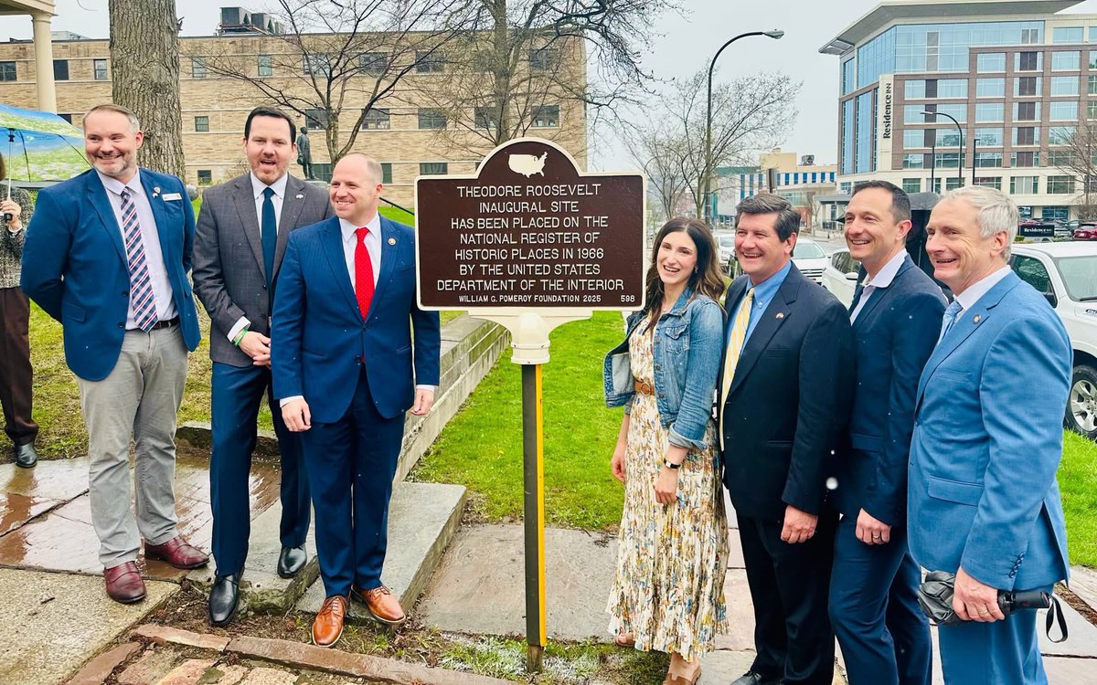 NFCSSHistoryWNY's tweet photo. A brand new National Historic Landmark Marker is now in front of the Theodore Roosevelt Inaugural National Historic Site on Delaware Avenue, courtesy of the William G. Pomeroy Foundation. #TRSite #BuffaloHistory #America250 #NYS250 #PanAm125 #NFCSS #NCSS https://t.co/OeS8UxDlL8