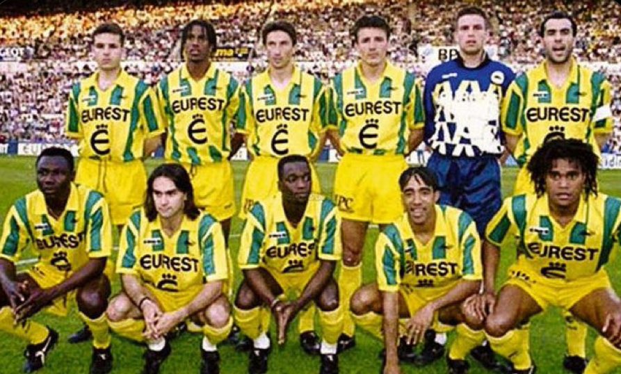 1 ans de plus. On va fêter nos 30 ans !!! <a href="/FCNantes/">FC Nantes</a> !!!