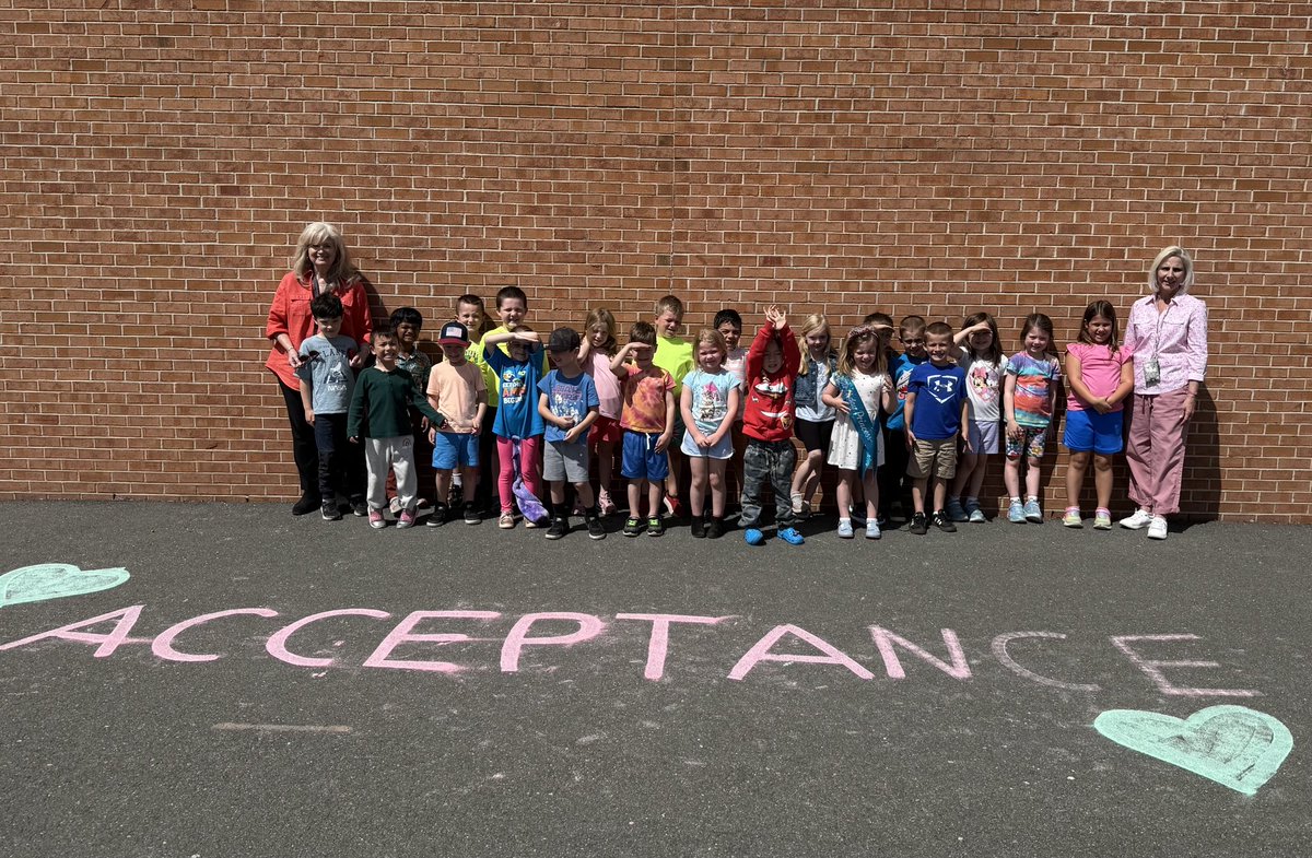 Sensory Walk for #AutismAwarenessWeek ♥️Acceptance #beartavernpride ⁦<a href="/donna_weidman/">Donna Weidman</a>⁩
