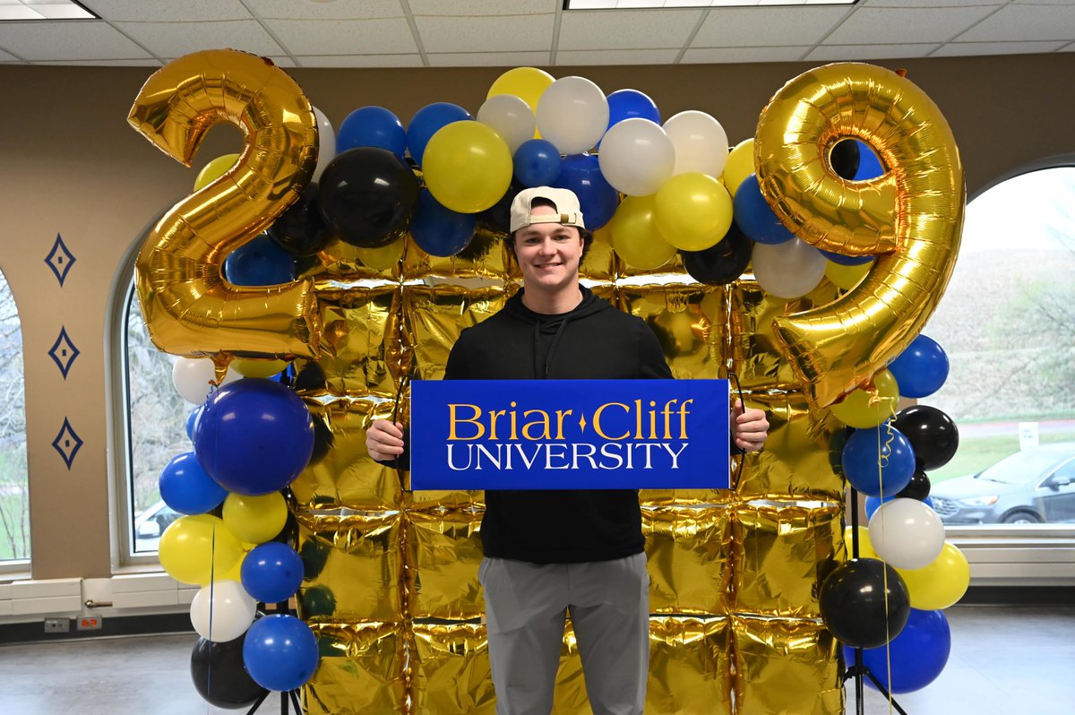 Welcome, Chargers! Today, we welcomed our first group of students from the class of 2029, including two presidential scholars! 💙💛 

We can’t wait to have you all back on campus this Fall!