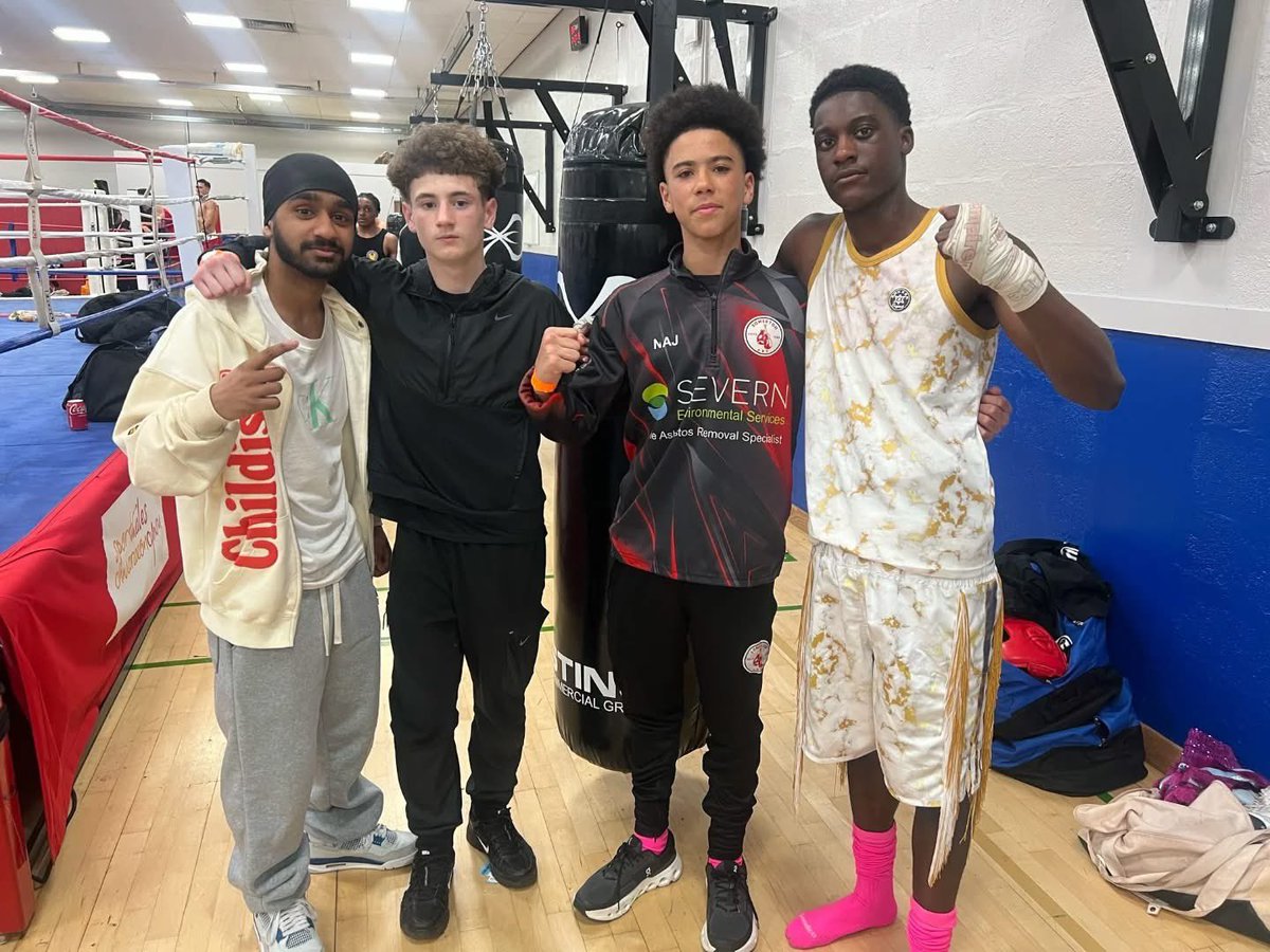 Leigh Williams (@leighwilliams2) on Twitter photo Congratulations tonight to Somerton ABC, Raj & coach Mark on winning the <a href="/WelshBoxing/">Welsh Boxing | Bocsio Cymru</a> senior novice title. 3 more fighters this weekend competing at the National champs <a href="/sportwales/">Sport Wales</a> Amazing achievement & more to come over the next 2 days from that little club in Newport. 👏🏻 Congratulations tonight to Somerton ABC, Raj & coach Mark on winning the <a href="/WelshBoxing/">Welsh Boxing | Bocsio Cymru</a> senior novice title. 3 more fighters this weekend competing at the National champs <a href="/sportwales/">Sport Wales</a> Amazing achievement & more to come over the next 2 days from that little club in Newport. 👏🏻