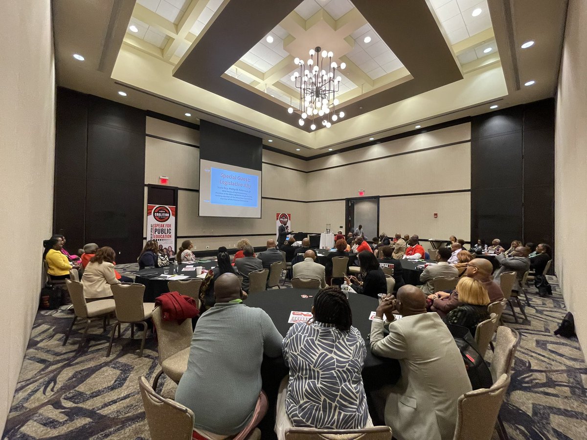 RepPhilRobinson's tweet image. Thank you to the organizers of the National Alliance of Black School Educators (NABSE) and their Coalition of Allies for inviting me to speak at their regional conference. Where I shared my experience and work at the statehouse regarding public education in Ohio.