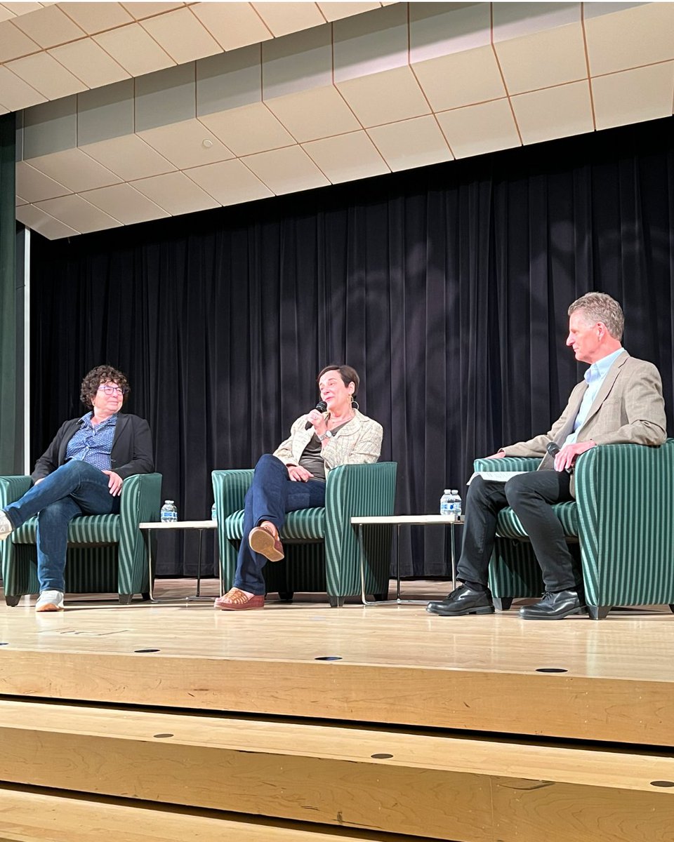 KCLibrary's tweet image. Thank you to the community members who attended our documentary screening of @FreeForAllFilm on Wednesday with filmmakers Dawn Logsdon and Lucie Faulknor, and @kcur&apos;s Steve Kraske.
 
If you missed the event but want to see the Kansas City Public Library featured on screen, the…