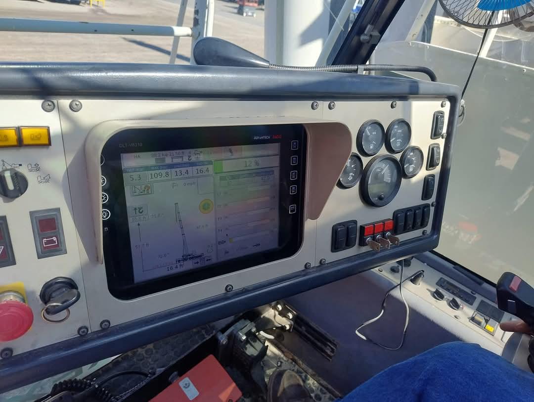 Lampugn kanou (@lampugnkan82856) on Twitter photo Clear Communication: Clear and constant communication must be maintained between the crane operator and the signalman (if necessary) using standardized hand signals or radios
<a href="/crane/">Dj Craz-e Crane</a> operator Clear Communication: Clear and constant communication must be maintained between the crane operator and the signalman (if necessary) using standardized hand signals or radios
<a href="/crane/">Dj Craz-e Crane</a> operator