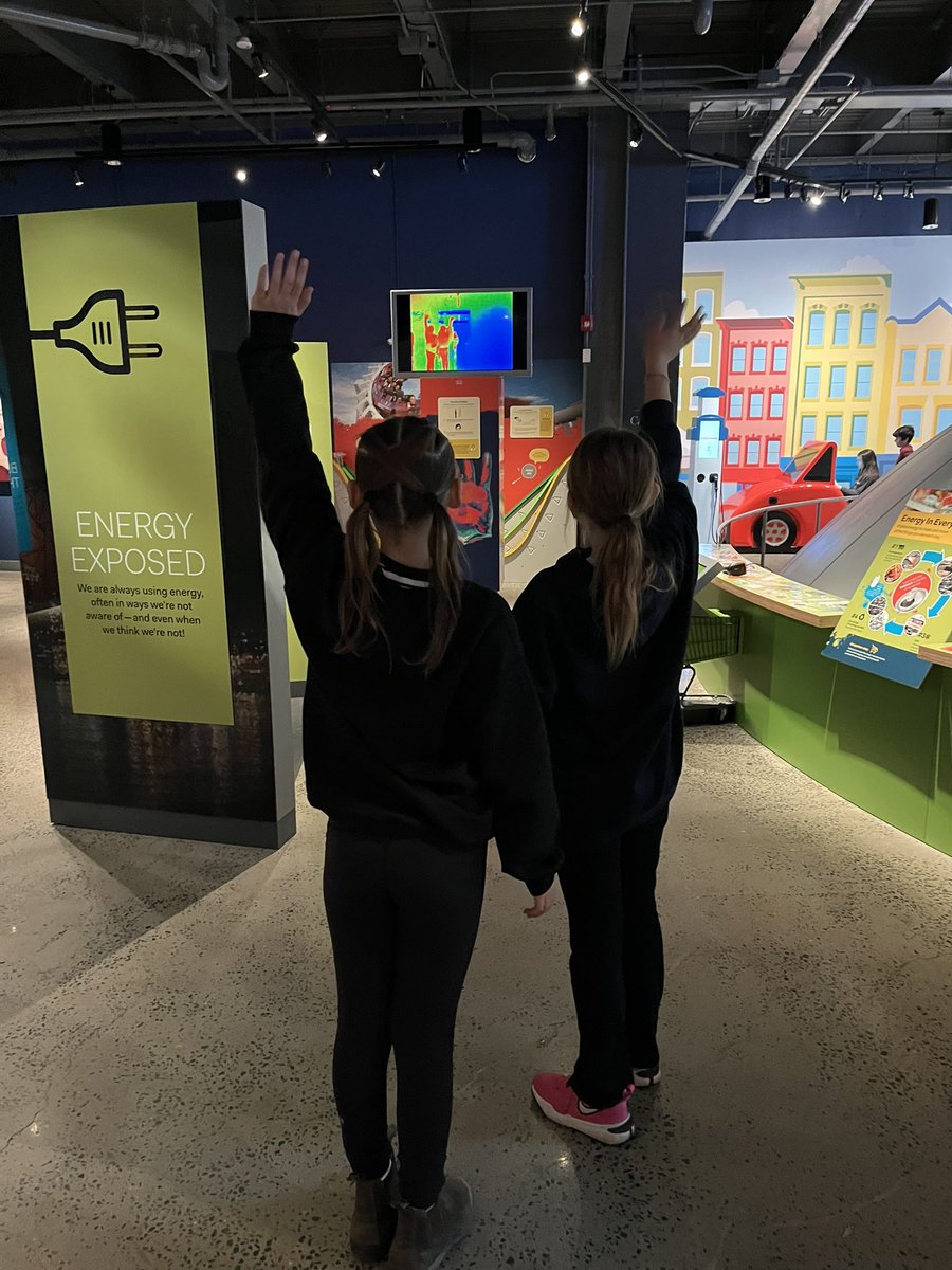 École Chebucto Heights School (@chebuctoh) on Twitter photo Discovery Centre fun with 5 Heisler! <a href="/DiscoveryCntr/">Discovery Centre</a> Discovery Centre fun with 5 Heisler! <a href="/DiscoveryCntr/">Discovery Centre</a>