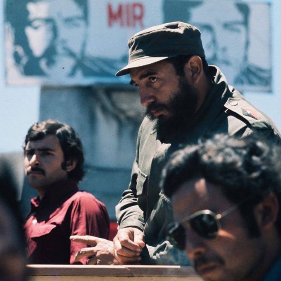 Este hombre, a solo 90 millas del Imperio más poderoso del mundo, hizo la Revolución cubana… se llama Fidel Castro; era cubano y el Imperio nunca pudo con él🇨🇺😎
