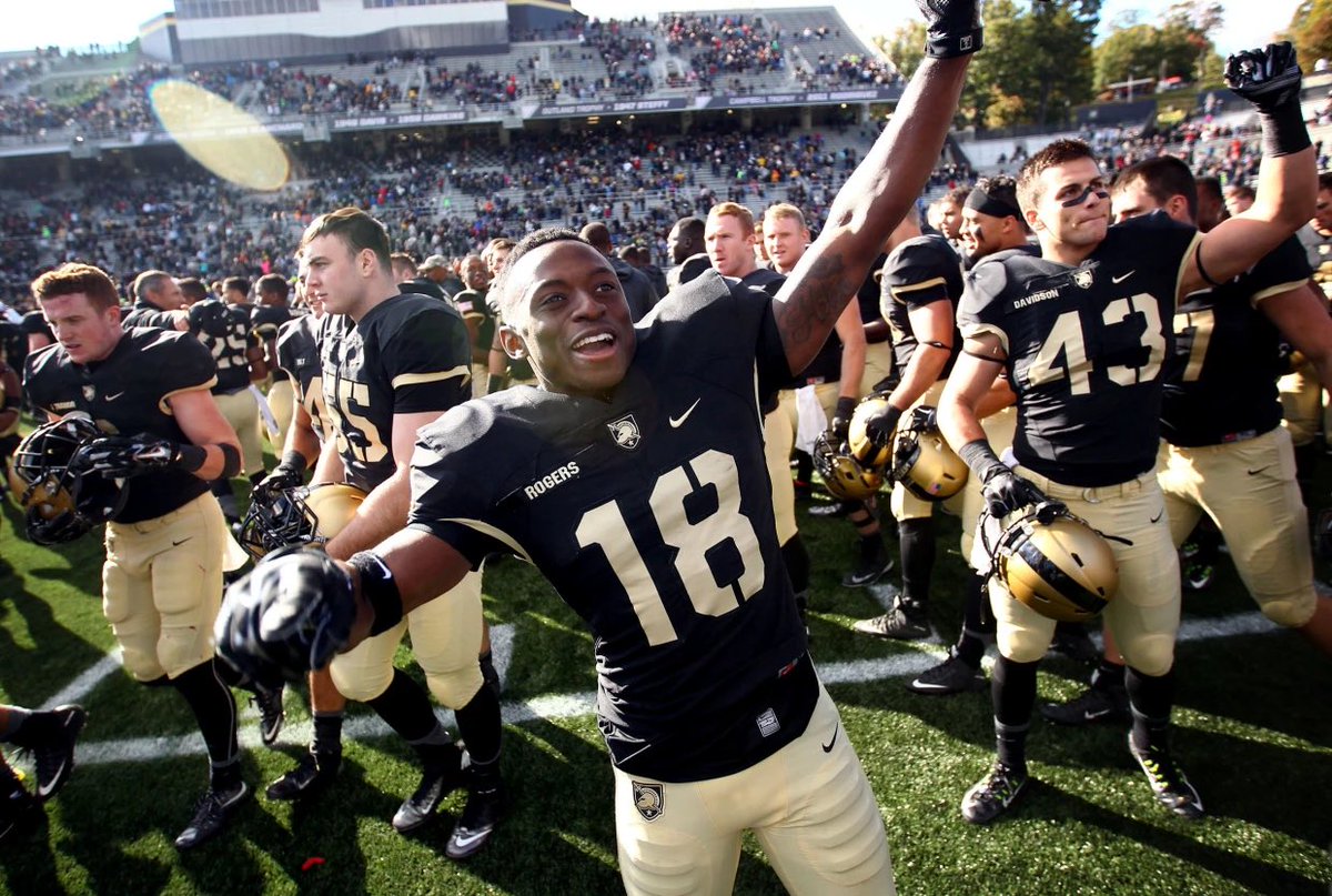 LamelSwanson's tweet image. #AGTG After a great conversation with @CoachJuice17 I am blessed to say I have received an offer to play D1 football for Army! @ArmyWP_Football @ocrobbyjones @RecruitAledo @Recruit_DFW @Marchen44 @TXTopTalent @dctf @TFloss32