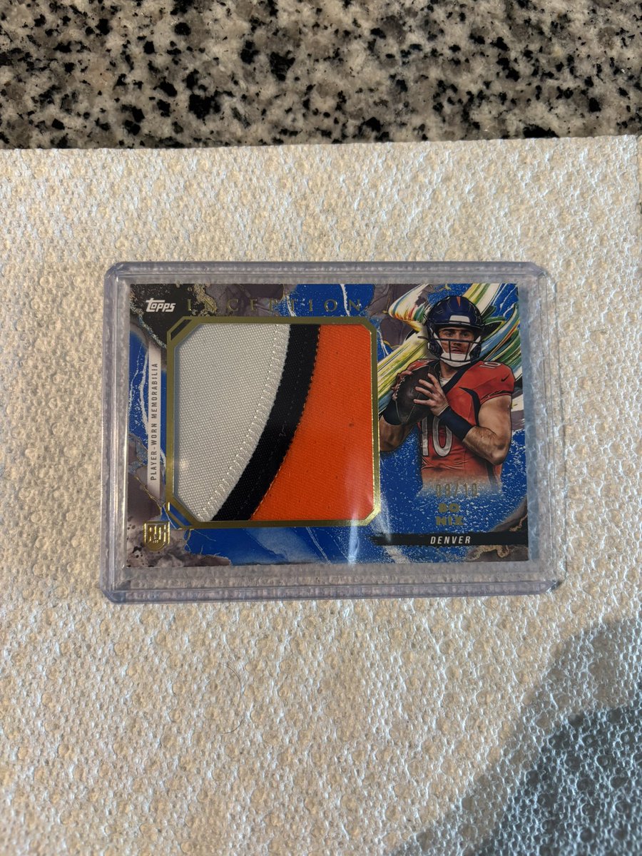 PullEmSports's tweet image. Bo Nix /10 Patch🔥 80 shipped
Cooper DeJean Patch Auto Redemption🔥 120 shipped

#PullEmSports