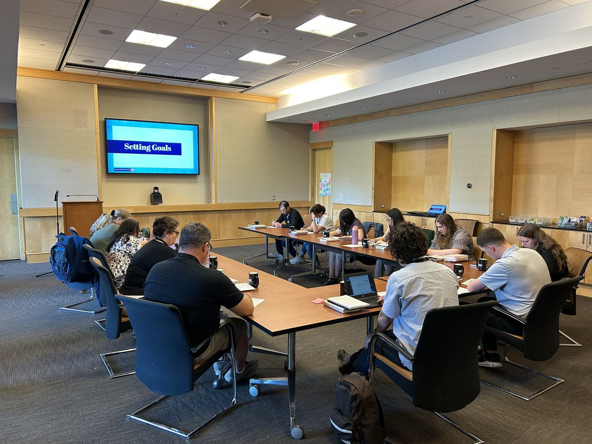 Our April Weekend Workshop on Landmark Supreme Court Cases of the Second Founding is underway! Starting with setting some goals for the weekend before diving into all of the content tomorrow morning! #NCCed 📚🤓