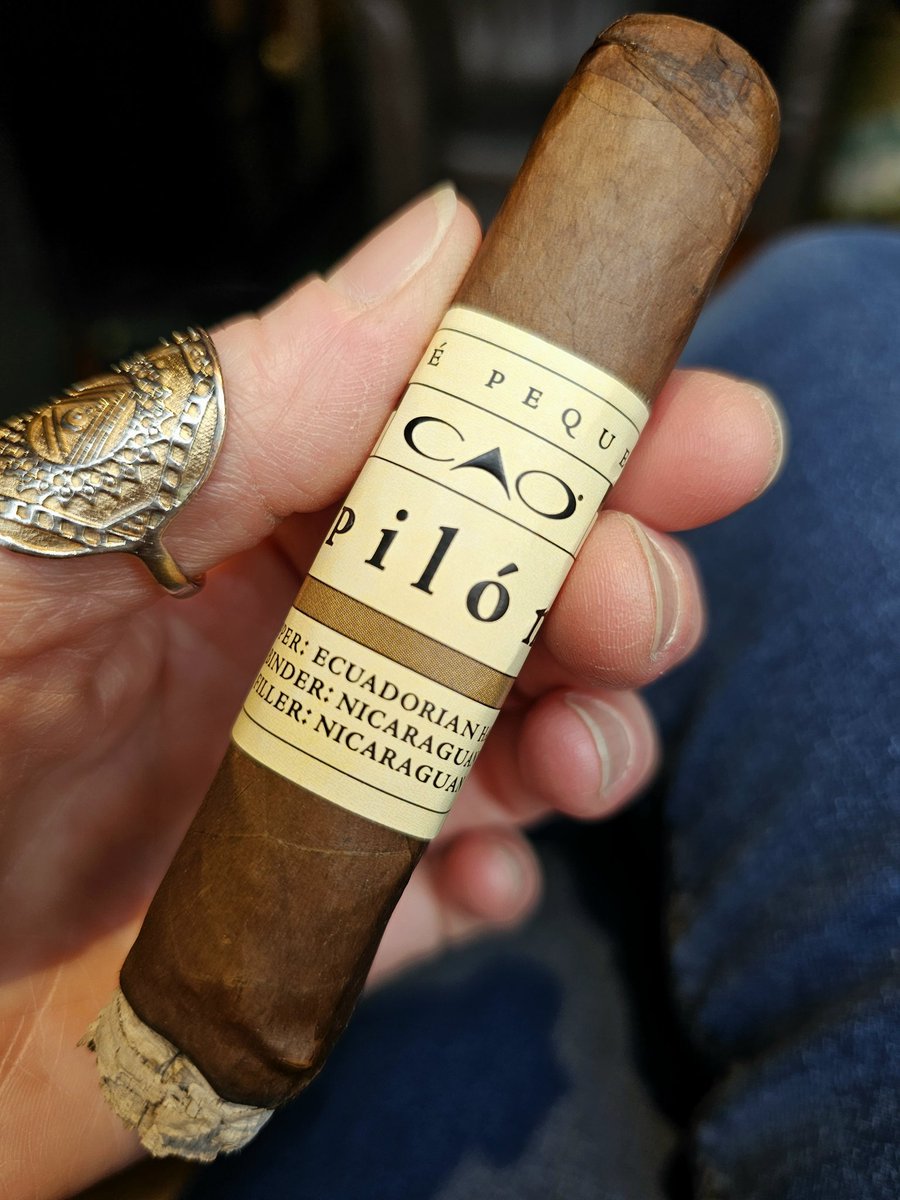 Petit Corona (@achickwithstick) on Twitter photo *Now smoking*
If you haven't tried a Pilon by <a href="/caocigars/">CAO Cigars</a>, seek it out.
Rich, smooth, and excellent depth of flavor. Easily my favorite box-press.
<a href="/Beverley_Cigar/">Beverley Cigar Store</a> *Now smoking*
If you haven't tried a Pilon by <a href="/caocigars/">CAO Cigars</a>, seek it out.
Rich, smooth, and excellent depth of flavor. Easily my favorite box-press.
<a href="/Beverley_Cigar/">Beverley Cigar Store</a>