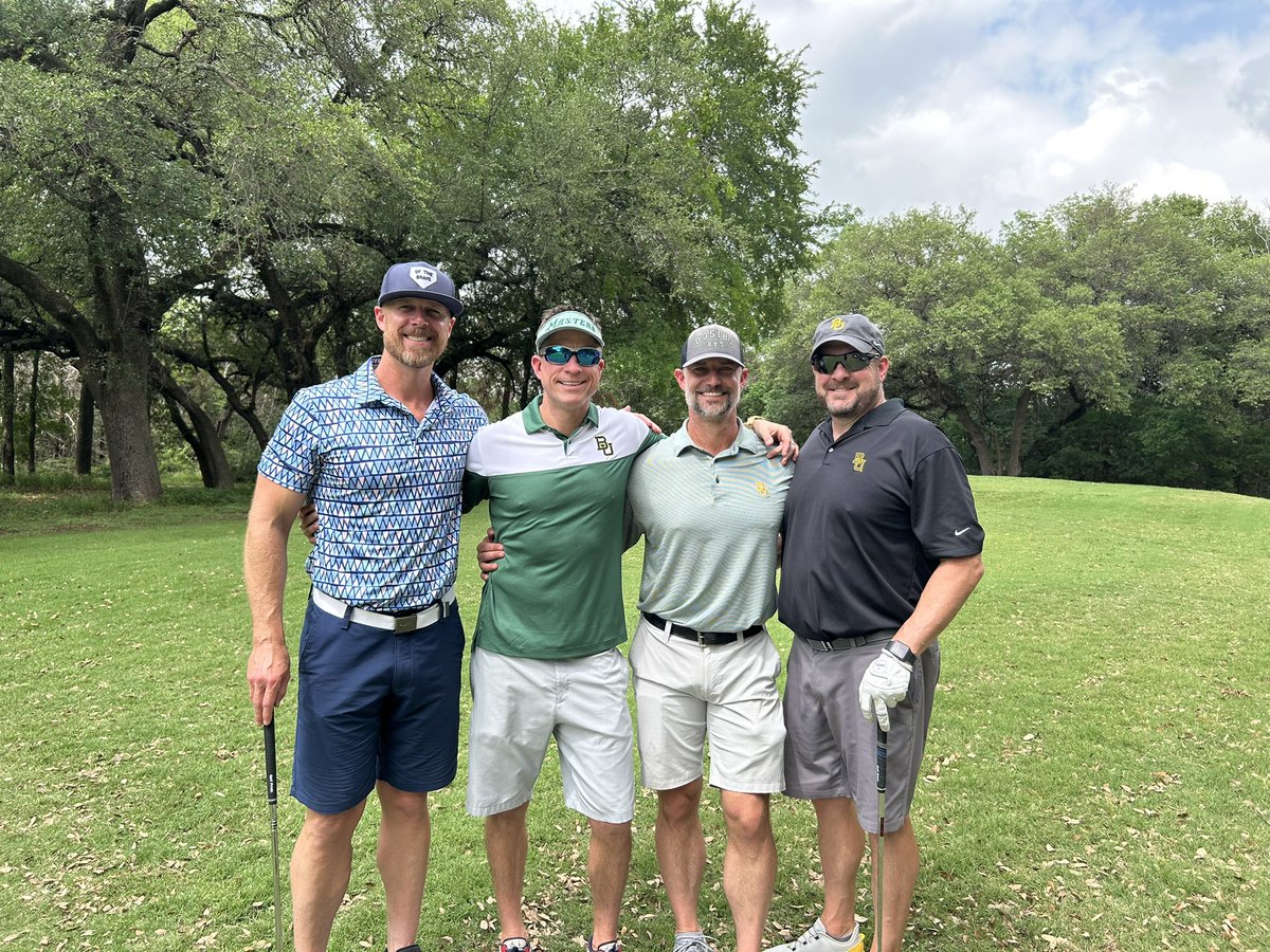 Fighting Bear Golf Classic 
<a href="/BULetterwinners/">Baylor B Association</a>