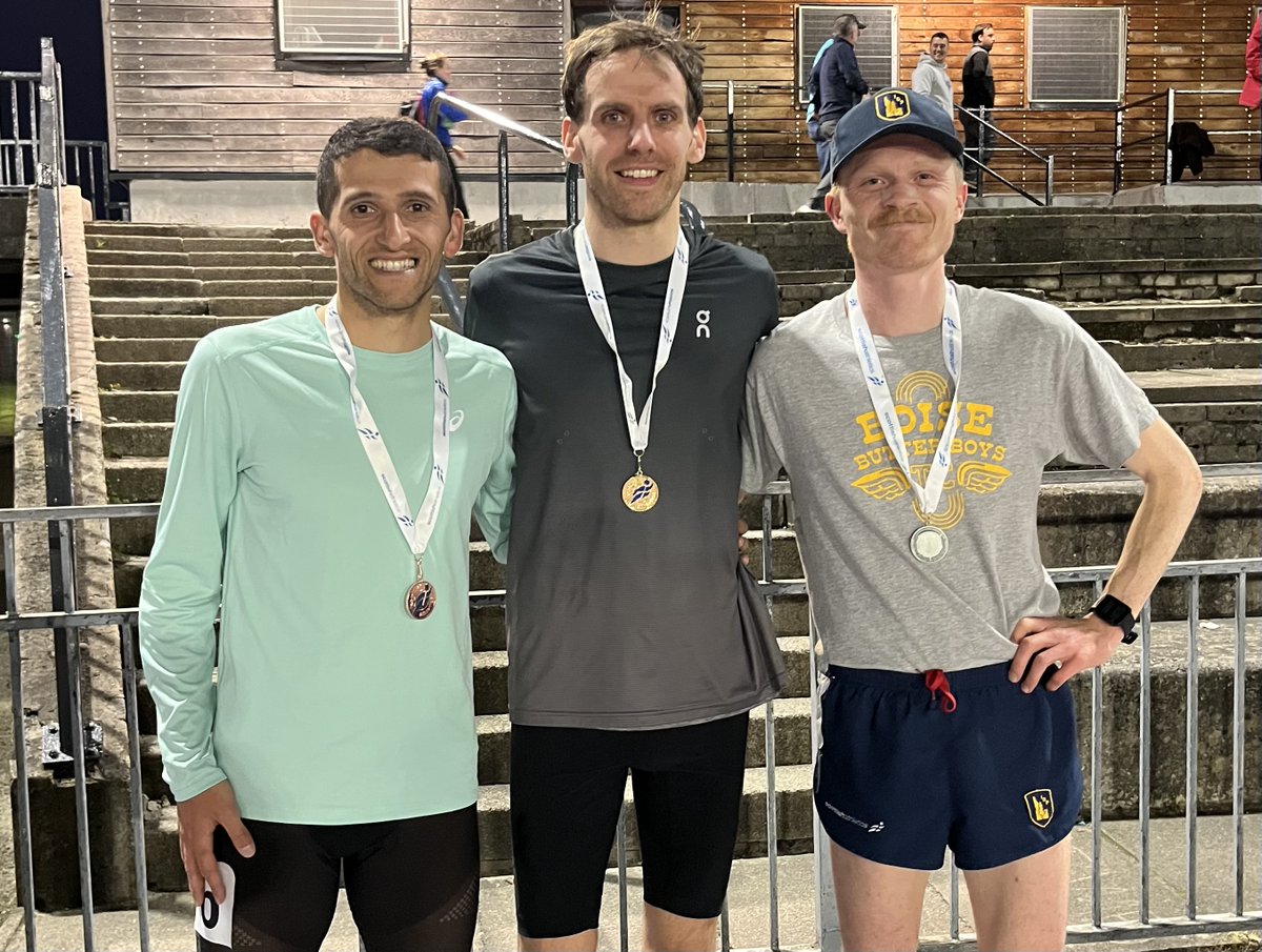 scottishathletics (@scotathletics) on Twitter photo SCOTT WINS GOLD
#SALtogether
Scottish 10,000m Champs - Senior Men
1 Scott Stirling <a href="/falkirkvics/">Falkirk Victoria H</a> 28:49.77
2 Logan Rees <a href="/FifeAC/">Fife AC</a> 29:03.24
3 Taha Ghafari <a href="/ShettlestonHarr/">Shettleston Harriers</a> 29:15.83
Well done athletes and coaches
<a href="/glasgowath/">Glasgow Athletics Assoication</a> <a href="/SALChiefExec/">SALChiefExec</a> <a href="/OvensDavid/">David Ovens</a> SCOTT WINS GOLD
#SALtogether
Scottish 10,000m Champs - Senior Men
1 Scott Stirling <a href="/falkirkvics/">Falkirk Victoria H</a> 28:49.77
2 Logan Rees <a href="/FifeAC/">Fife AC</a> 29:03.24
3 Taha Ghafari <a href="/ShettlestonHarr/">Shettleston Harriers</a> 29:15.83
Well done athletes and coaches
<a href="/glasgowath/">Glasgow Athletics Assoication</a> <a href="/SALChiefExec/">SALChiefExec</a> <a href="/OvensDavid/">David Ovens</a>
