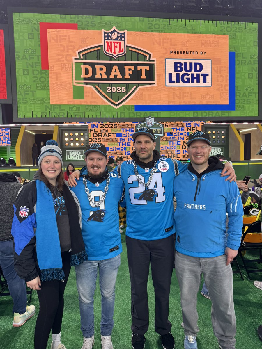 Day 2 Squad.
We’re ready.

<a href="/KaiFrodoBeu/">Kai Beuchling</a> <a href="/PanthersOnTap/">Panthers On Tap</a> <a href="/Footballerei/">Footballerei</a> <a href="/germanriot/">The German Riot</a>

#KeepPounding