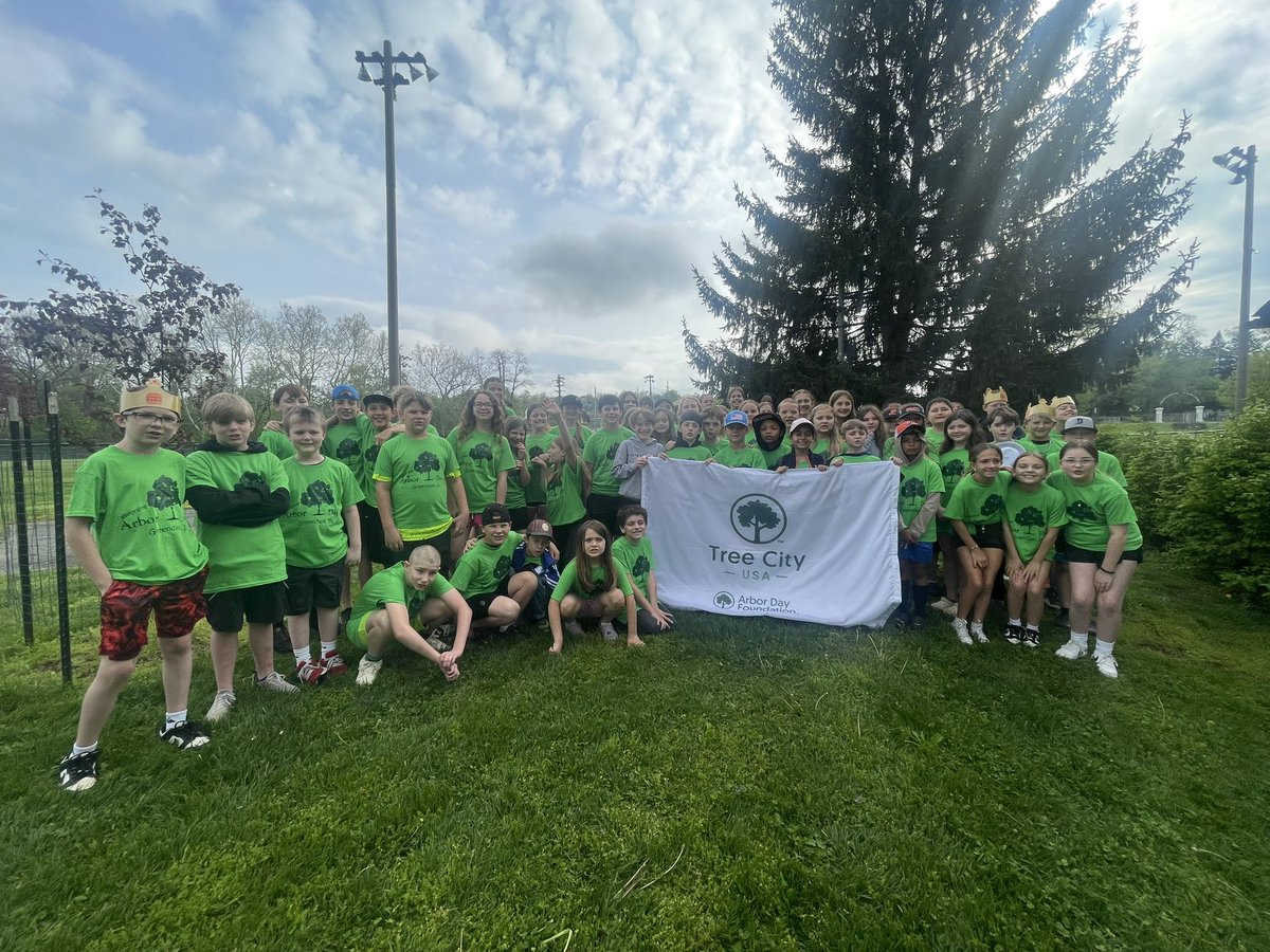 Thanks to the City of Greendale for hosting our CES 5th graders for the Arbor Day celebration! A great day learning about nature, community, and the importance of trees. Congrats to all the winners of the poster contest and a special shoutout to Marina Rico, our overall winner!