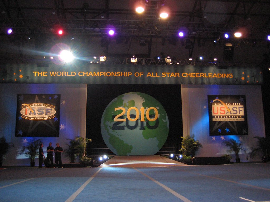 Zachary Aaron Carter tweet media