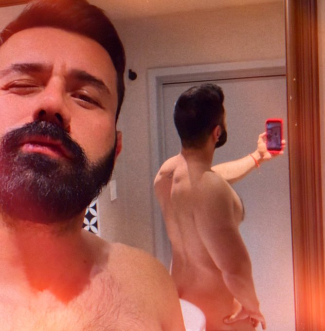 Watch Asher Lopez 's leaked NSFW photo on TwXstars