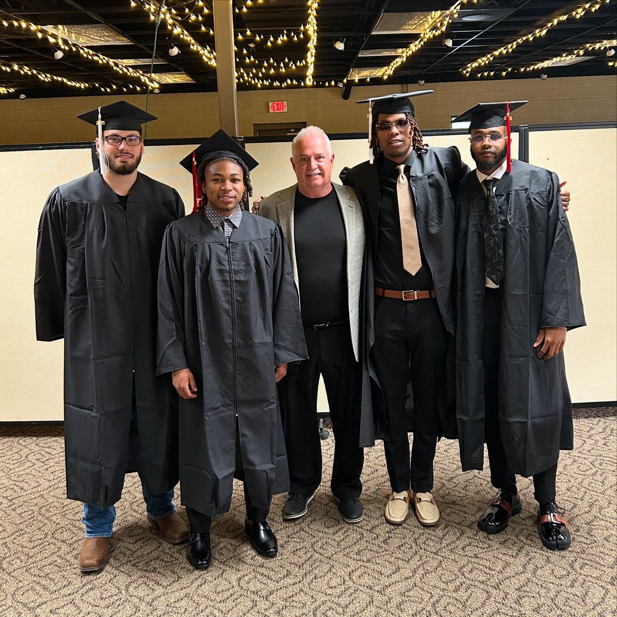 Proud of these guys for all of their success and hard work! Congratulations! 🎓🏀