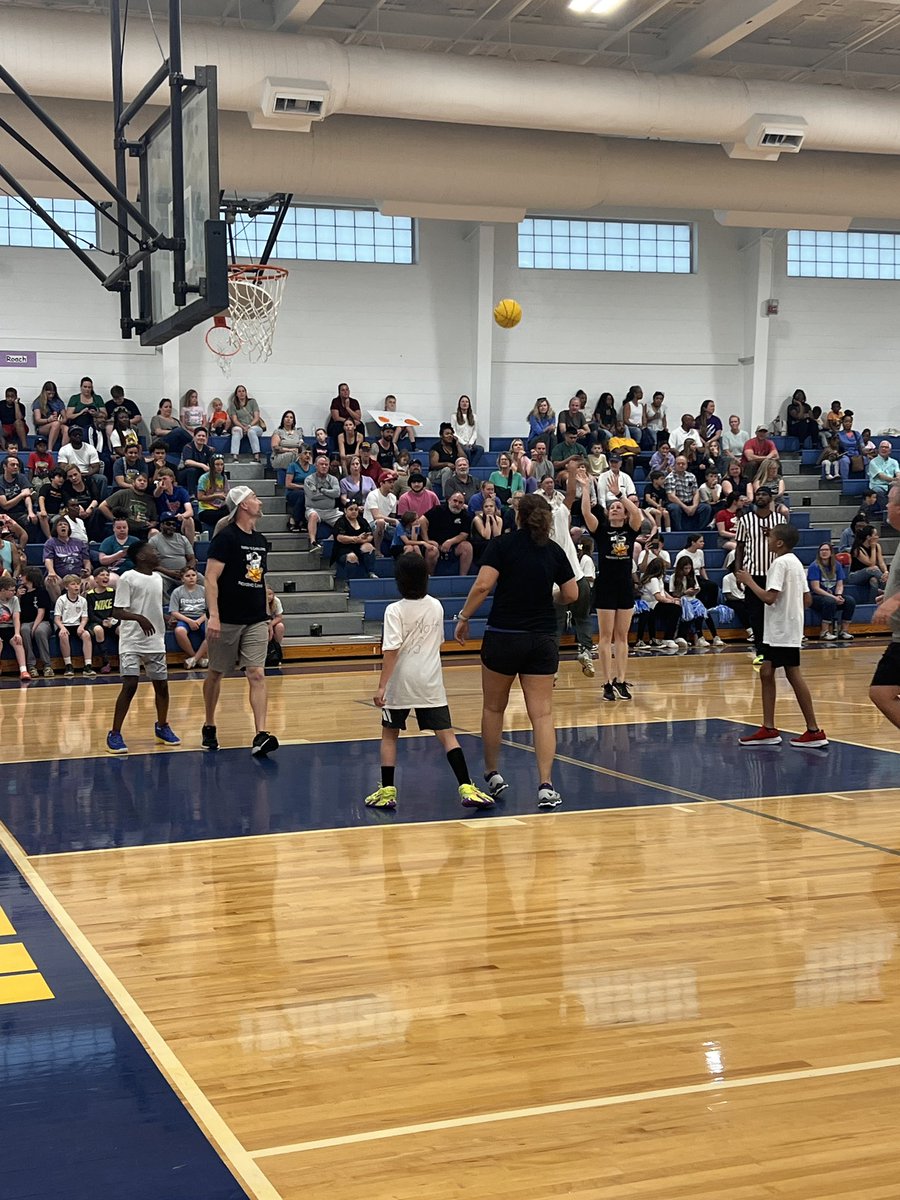 The first-ever Staff vs. 5th Grade basketball game was a huge success! The staff edged out a win by just 1 point. Next year’s 5th graders are already gearing up to challenge the adults and reclaim the title! <a href="/vbschools/">VBSchools</a>