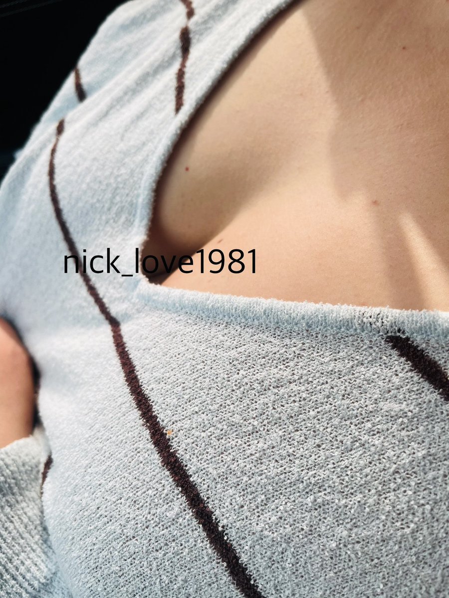 #경북 #구미 #부커 #커피만남 #부부 저희 와잎의 양쪽 가슴을 한쪽씩 입에 물고 기분좋게 빨아주실 부부나 커플님 찾습니다~