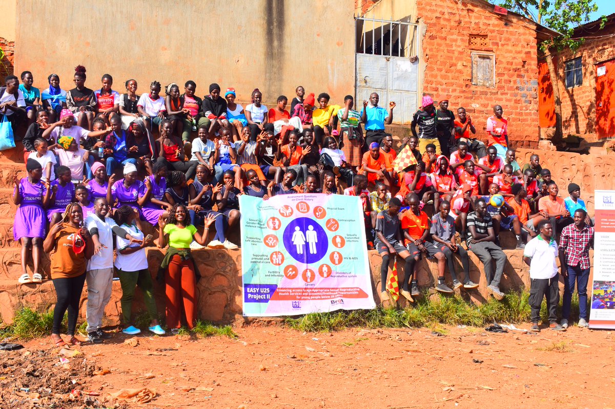 KinobiMoses's tweet photo. @uydel_2019 continues to harness the power of sport as a platform to create sensitization and awareness among slum youth on issues concerning SRH, prevention of drug abuse and positive living. @RogersKasirye1 @MutaaweRogers @barbara_nak https://t.co/TcmVhS3b2b