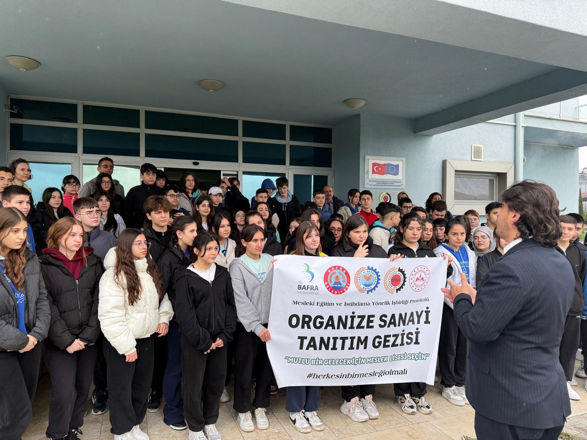 Mesleki Eğitimin Geliştirilmesi için imzalan İstihdama Yönelik İşbirliği Protokolü kapsamında  Organize Sanayi Bölgesi tanıtım etkinlikleri devam ediyor
#herkesinbirmesleğiolmalı 
<a href="/tcmeb/">Millî Eğitim Bakanlığı</a> <a href="/bafrakaymakam/">Bafra Kaymakamlığı</a> <a href="/tcmeb_mtegm/">Meslekî ve Teknik Eğitim Genel Müdürlüğü</a> <a href="/TCSamsunValilik/">T.C. Samsun Valiliği</a>  <a href="/Bafrabldtr/">Bafra Belediyesi</a> <a href="/Yusuf__Tekin/">Yusuf Tekin</a>