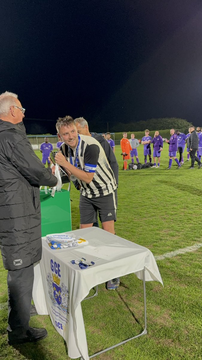 PDFLUK's tweet image. 🏆Junior Cup Final🏆

A huge congratulations 🎉 to @SLSwifts , who are this year’s Junior Cup Champions 👏👏👏👏

@GCEHireFleet