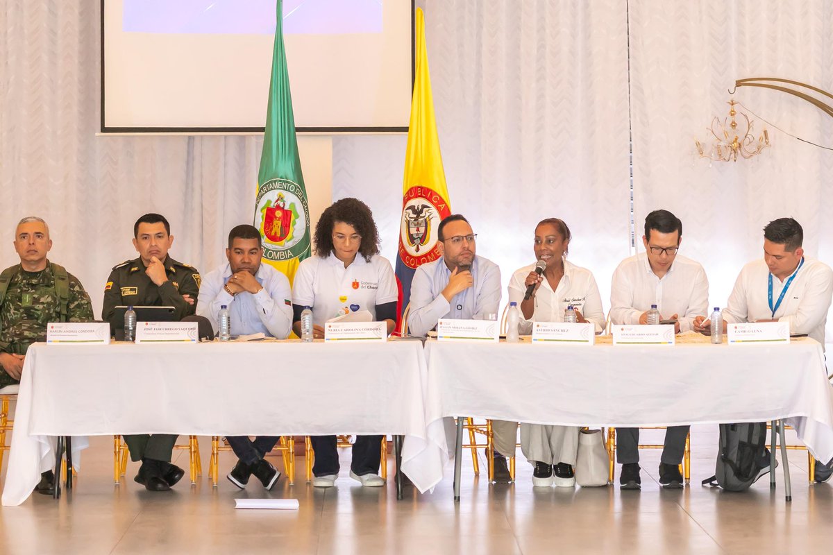 Julián Molina Gómez (@julianrmolinag) on Twitter photo ¡El #Chocó cuenta con el <a href="/Ministerio_TIC/">Ministerio TIC</a>!
Terminamos una productiva mesa de conectividad de la que sacamos las siguientes conclusiones:
✅️ Se debe establecer el motivo de los daños que se han presentado en la red de Azteca y revisar las condiciones de seguridad.
✅️ Se deberán ¡El #Chocó cuenta con el <a href="/Ministerio_TIC/">Ministerio TIC</a>!
Terminamos una productiva mesa de conectividad de la que sacamos las siguientes conclusiones:
✅️ Se debe establecer el motivo de los daños que se han presentado en la red de Azteca y revisar las condiciones de seguridad.
✅️ Se deberán