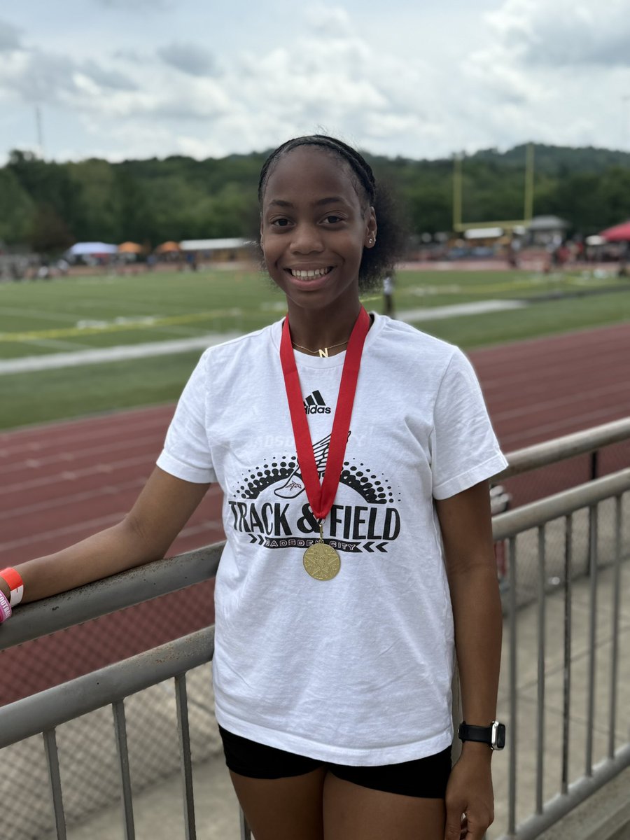 nylafranklin13_'s tweet image. 1st Place at AHSAA Hewitt-Trussville Sectional in 6A High Jump. Next Stop, Next Week, State Competition to Defend my Title. Let’s GO!!!!!
@On3Recruits @On3Sports @SouthernCharmSp @UnLockYourGame @GadsdenCityAth @AHSAAUpdates @_Max_Donaldson @Alabama_Varsity @HallTechSports1