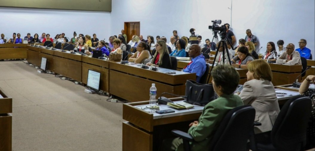 Nación y Emigración (@nacionyemig) on Twitter photo Más sobre el I Foro "Cubanos Residentes en el Exterior por la Salud". 
Espacio que reconoció cuánto pueden contribuir nuestros connacionales #JuntosXCuba🇨🇺 en función del desarrollo y fortalecimiento del sistema de salud cubano.
👉nacionyemigracion.cu/es/node/1198 Más sobre el I Foro "Cubanos Residentes en el Exterior por la Salud". 
Espacio que reconoció cuánto pueden contribuir nuestros connacionales #JuntosXCuba🇨🇺 en función del desarrollo y fortalecimiento del sistema de salud cubano.
👉nacionyemigracion.cu/es/node/1198