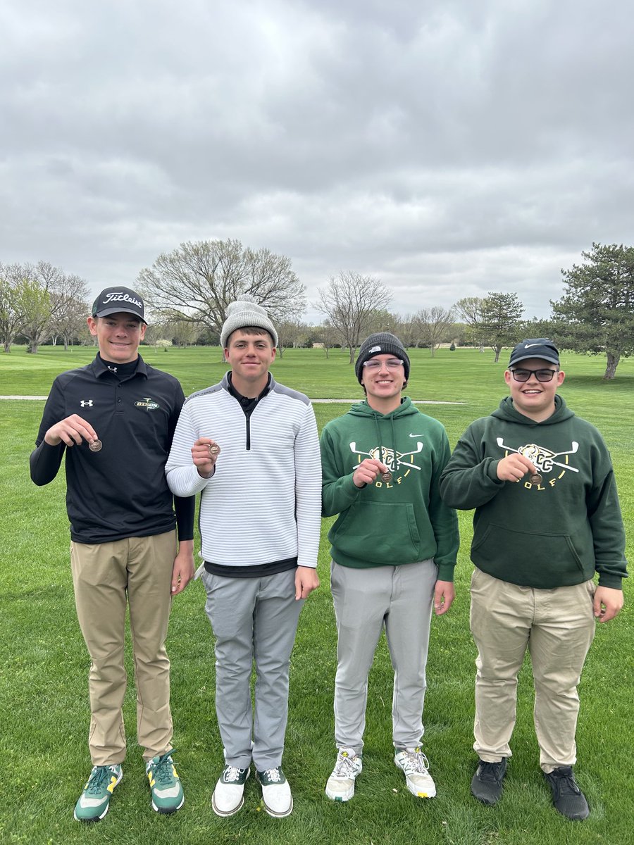 Bison Golfers competed in the St. Paul invite today and finished third as a team. Medal winners were Brock Olivo 6th (78), Karter Negus 7th (78), Carter Simonsen 14th (89), Dillon Enevoldsen 15th (89). Also playing today was Bow Brandenburg (101).