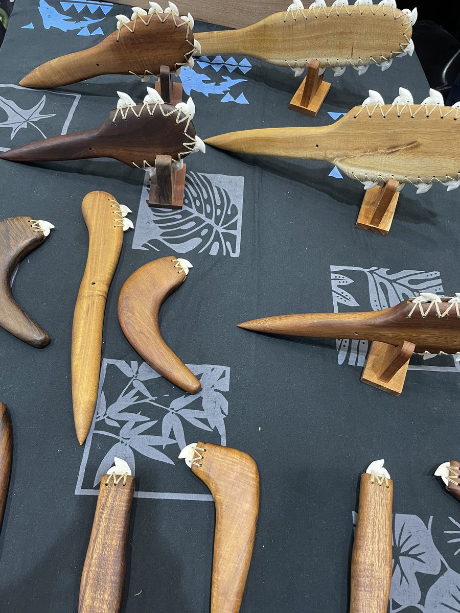 SylvieDahl's tweet image. #MerrieMonarch shopping &amp;amp; entertainment at the Craft Fair today #AlohaFriday