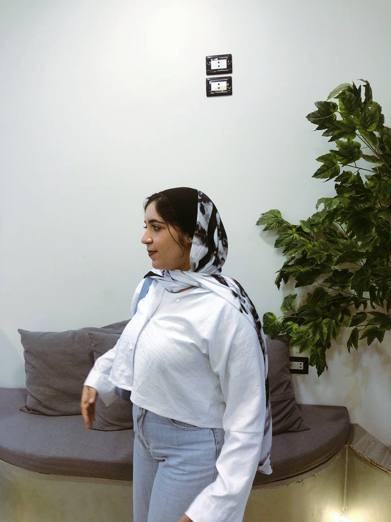 حاسه اني واو بجد 😍