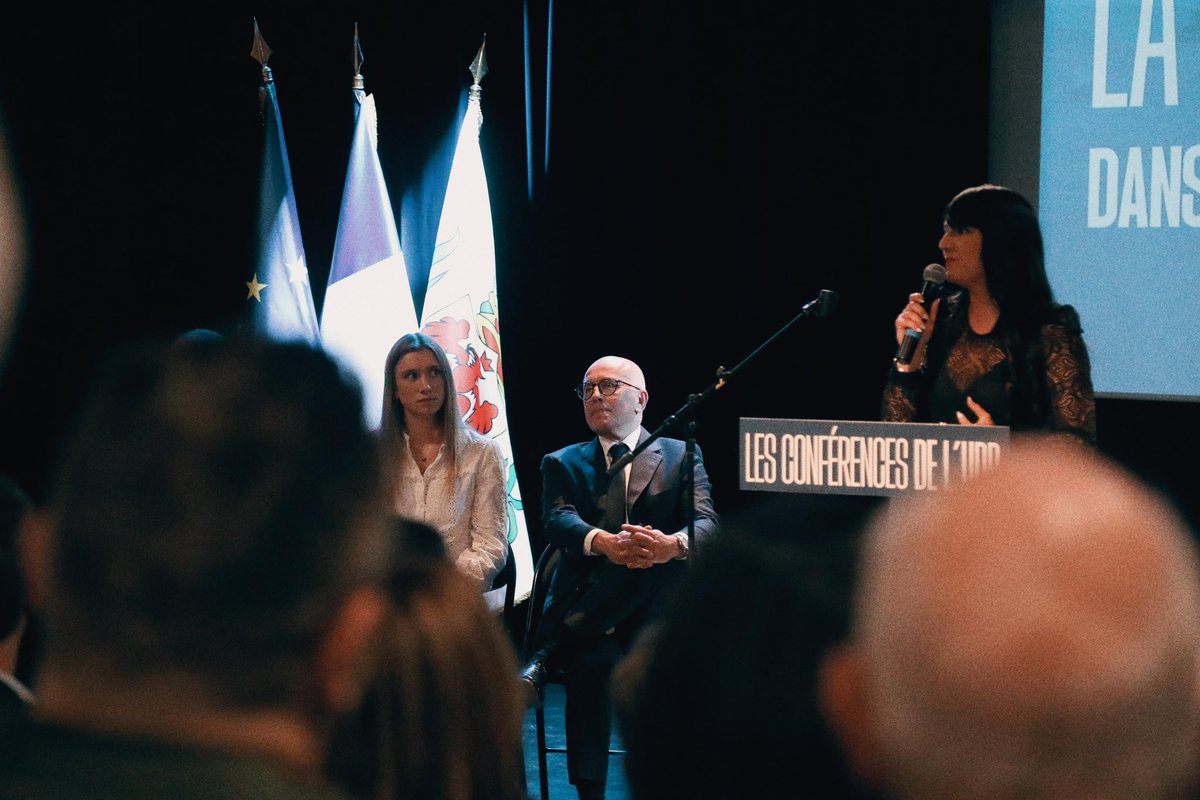 J’ai eu l’immense honneur d’être invitée à Nice, la ville natale d’<a href="/eciotti/">Eric Ciotti</a> , pour évoquer un sujet fondamental : 

La place des femmes dans notre société au XXIᵉ siècle. 

Insécurité croissante, défi de la natalité : les combats à mener sont nombreux et urgents.

Ces enjeux