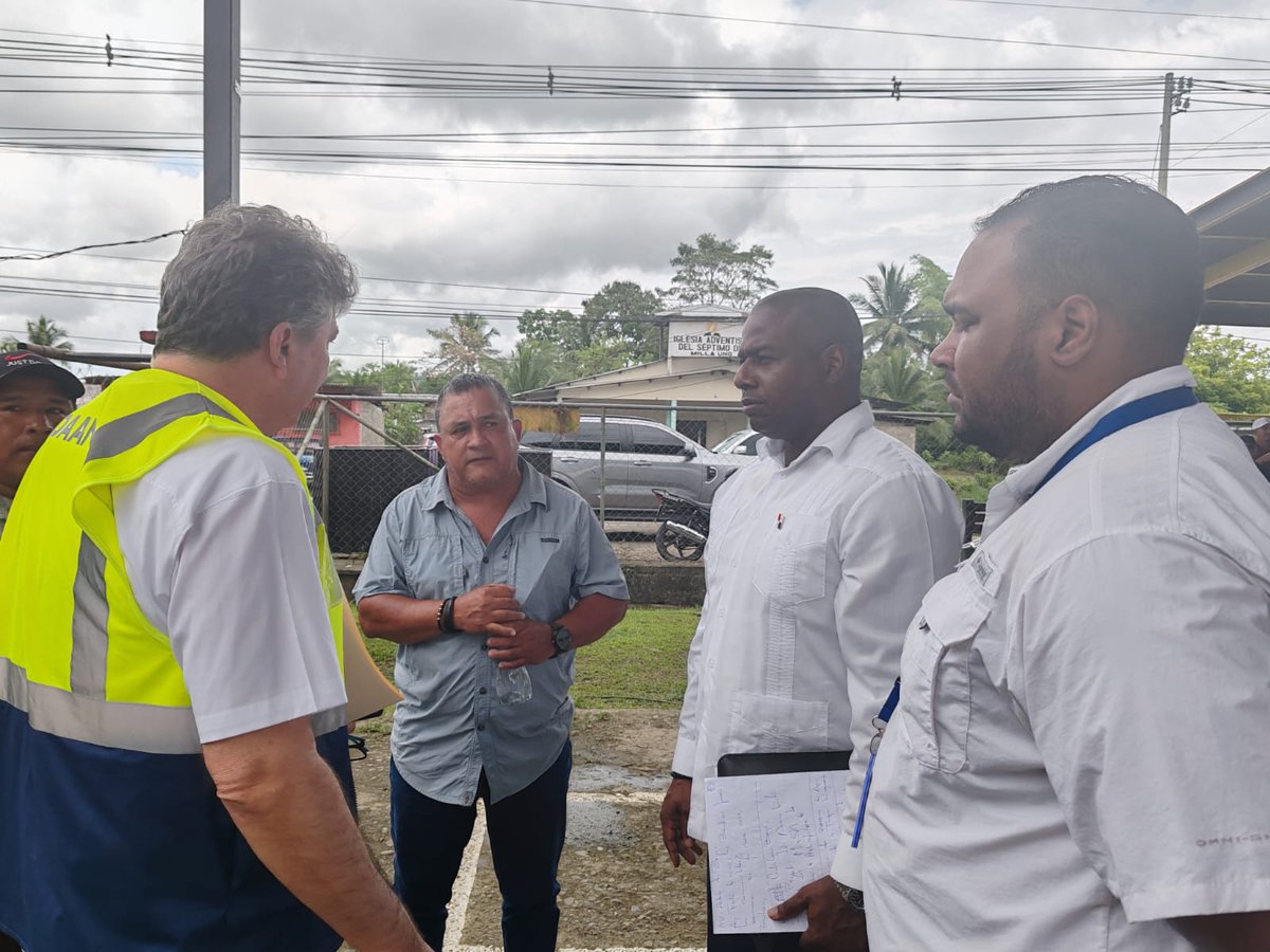 IDAANinforma's tweet image. 📍Bocas del Toro: Hoy participamos en la reunión mensual del Concejo de Representantes.
El subdirector ejecutivo, Luis Santanach, destacó la ampliación de la potabilizadora de Changuinola, la nueva potabilizadora en Chiriquí Grande y proyectos para Isla Colón💦
#ConPasoFirme