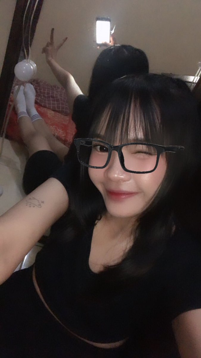 heykachu's tweet image. hi? hehe