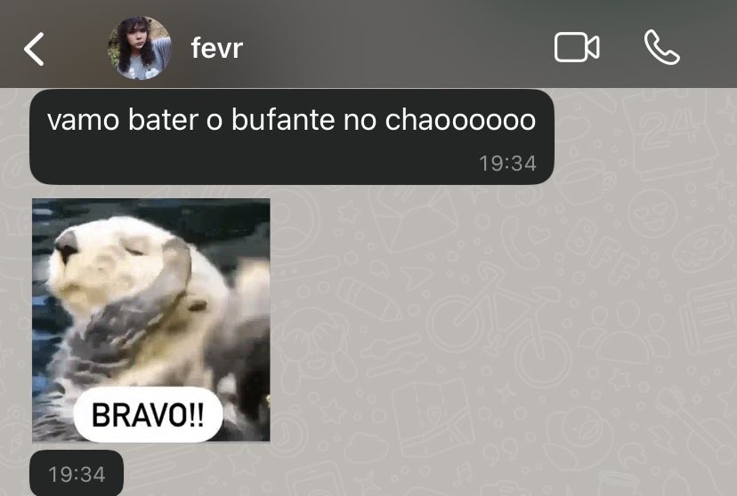 execvte_'s tweet photo. ai lembrei dessa msg da fear quando falei pra gente ir no show da isabella lovestory to rachando o bico https://t.co/KxsbVpnXiU
