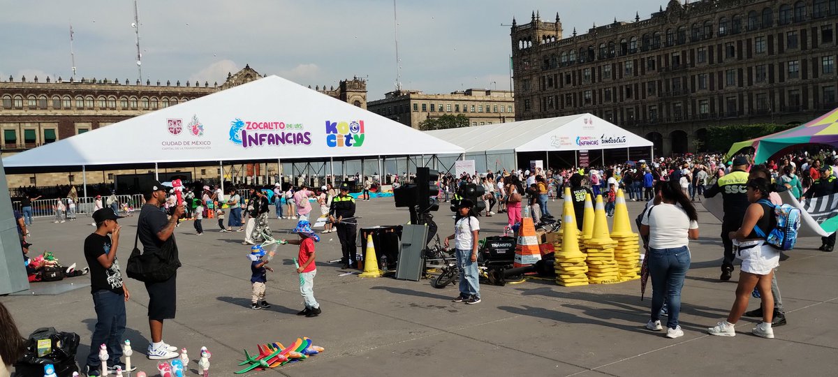 KiddysplaceMx's tweet image. 🤗 #FelizDíaDelNiño #ZocalitoDeLasInfancias #KoolCity