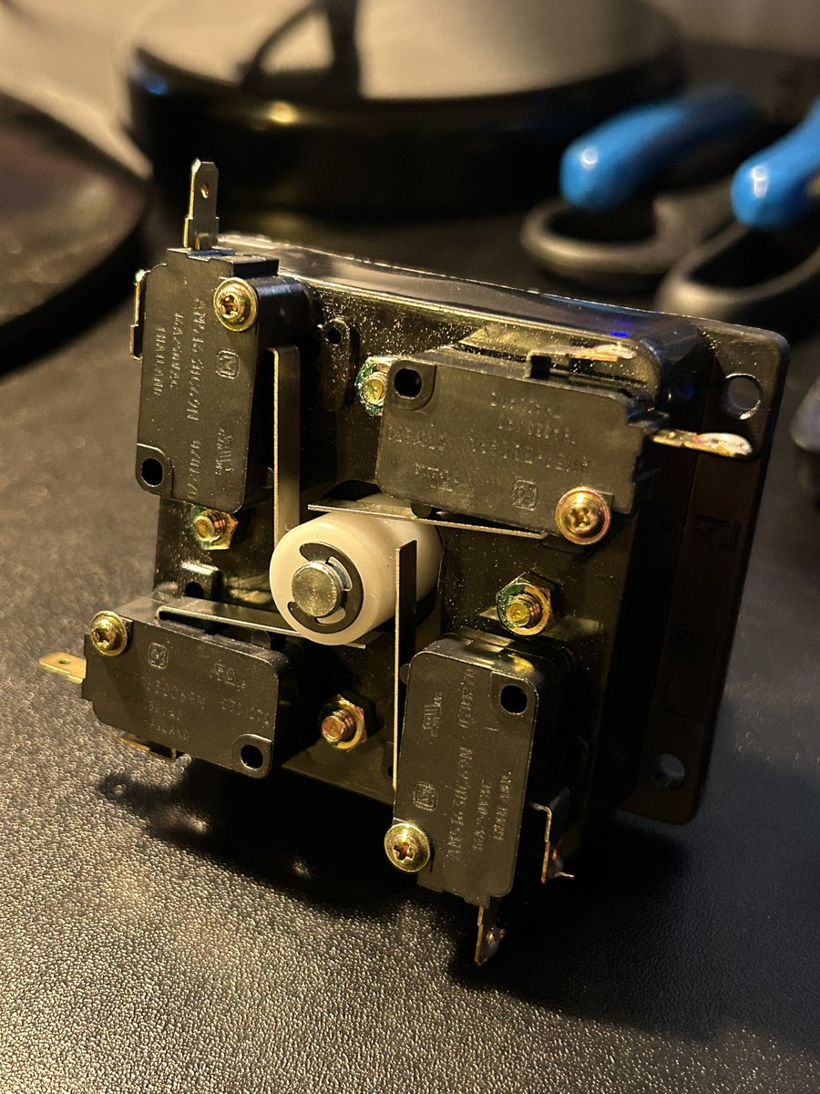 Singing the Airbag song