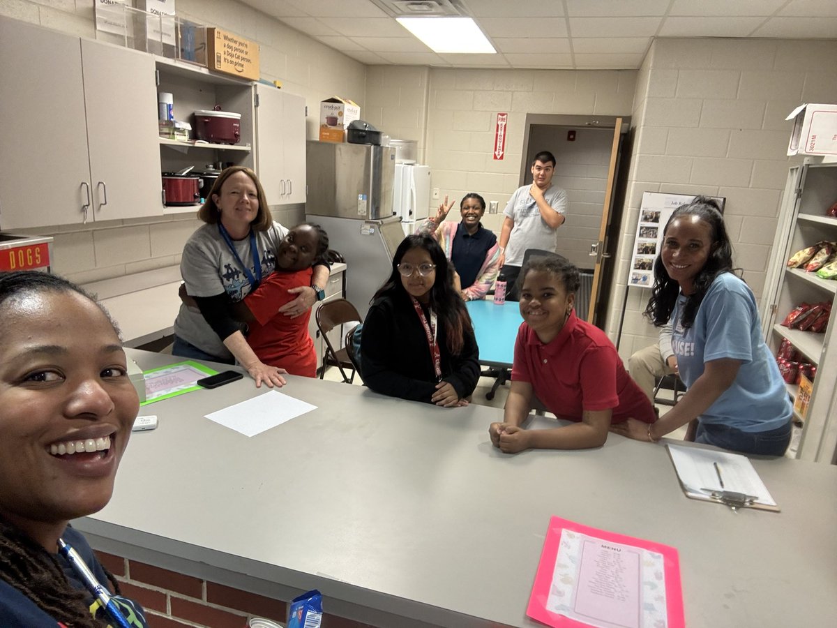 Stephanie Hosley (@hosleystephanie) on Twitter photo Check out the <a href="/SSCMS_FCS/">Sandy Springs Charter Middle School - FCS</a> Grab-n-Go store created and managed by Ms. O and our exceptional students!!! Real skills and friendly smiles at work! ⭐️ <a href="/FCS_SEC/">FCS SEC</a> <a href="/FultonCoSchools/">FultonCountySchools</a> <a href="/lhwoodruff/">Laurie Woodruff</a> <a href="/alexbatesedu/">Alexandra Bates</a> <a href="/MarcquezHaley/">Marcquez Haley</a> Check out the <a href="/SSCMS_FCS/">Sandy Springs Charter Middle School - FCS</a> Grab-n-Go store created and managed by Ms. O and our exceptional students!!! Real skills and friendly smiles at work! ⭐️ <a href="/FCS_SEC/">FCS SEC</a> <a href="/FultonCoSchools/">FultonCountySchools</a> <a href="/lhwoodruff/">Laurie Woodruff</a> <a href="/alexbatesedu/">Alexandra Bates</a> <a href="/MarcquezHaley/">Marcquez Haley</a>