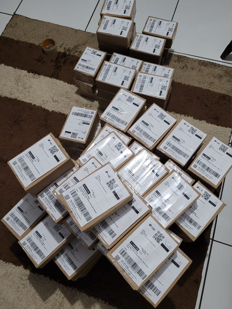 Meow (miau) (@meowchado) on Twitter photo 