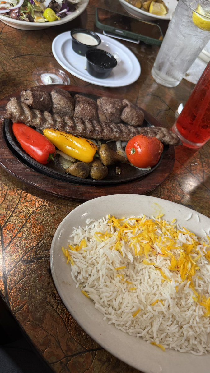 Bianca Sanchez (@bee_sanchezart) on Twitter photo stop number 2&3! Pasha for lunch & the pearl ! <a href="/SISD_FineArts/">SISD Fine Arts</a> <a href="/PHills_HS/">Pebble Hills High School</a> <a href="/iortega_PHHS/">Ivan Ortega</a> stop number 2&3! Pasha for lunch & the pearl ! <a href="/SISD_FineArts/">SISD Fine Arts</a> <a href="/PHills_HS/">Pebble Hills High School</a> <a href="/iortega_PHHS/">Ivan Ortega</a>