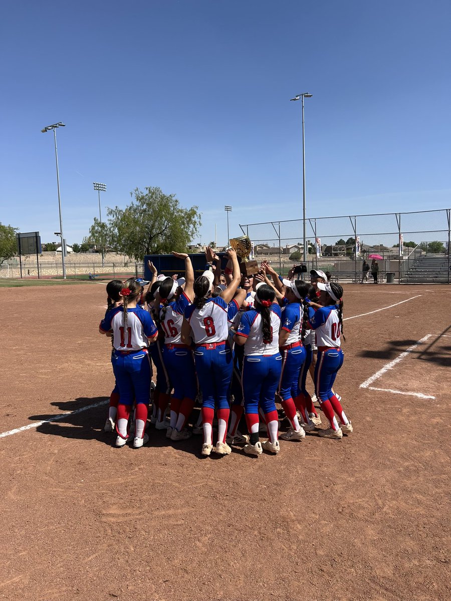 ‼️BI-DISTRICT CHAMPS‼️Great W today to finish our best 2/3 series! 
WP: <a href="/Giselle_Alcala7/">Giselle Alcala</a> 6Ks 5 IP
<a href="/Giselle_Alcala7/">Giselle Alcala</a> 3-4 RBI
<a href="/suriflores3406/">Suri Flores</a> 2-3 2 rbis
<a href="/OdalysSolis7/">Odalys Solis</a> 2-3 rbi
<a href="/briannamadrid25/">Brianna Madrid</a> 2-2 2b rbi
M. Heredia 1-2 2b
Let’s keep it going ladies!!!
<a href="/Coach_NoeRobles/">Noe Robles</a> <a href="/Americas_HS/">Nancy Torres</a>