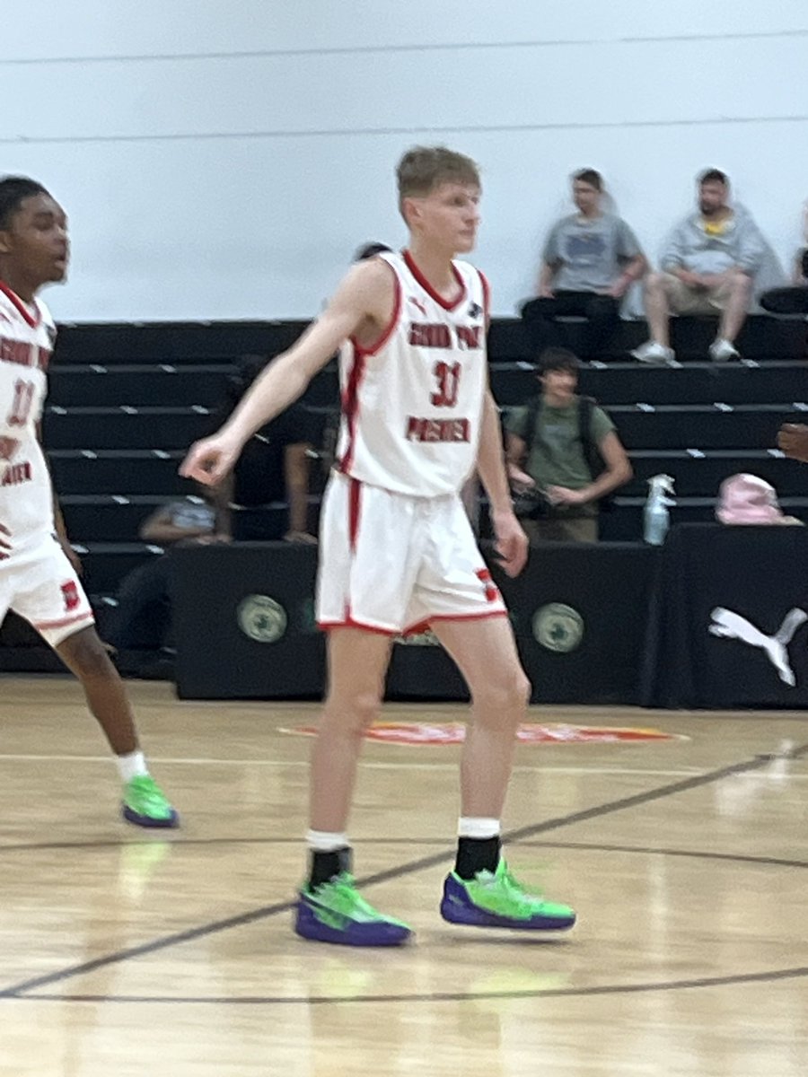 Kyle Unruh (@kyleunruh) on Twitter photo Tyler Renn 6โ3โ - โ27 caught my eye in the second half simply by coming in from a rest in the 2nd half and grabbed offensive rebounds on 3 straight possessions. One of those kids that impacts the game in multiple ways.
#prospect
<a href="/GPPbasketball/">Grand Park Premier</a> |
<a href="/NxtProHoops/">NXTPRO Hoops</a> |
<a href="/PRO16League/">PRO16/NXTPRO League</a> | Tyler Renn 6โ3โ - โ27 caught my eye in the second half simply by coming in from a rest in the 2nd half and grabbed offensive rebounds on 3 straight possessions. One of those kids that impacts the game in multiple ways.
#prospect
<a href="/GPPbasketball/">Grand Park Premier</a> |
<a href="/NxtProHoops/">NXTPRO Hoops</a> |
<a href="/PRO16League/">PRO16/NXTPRO League</a> |